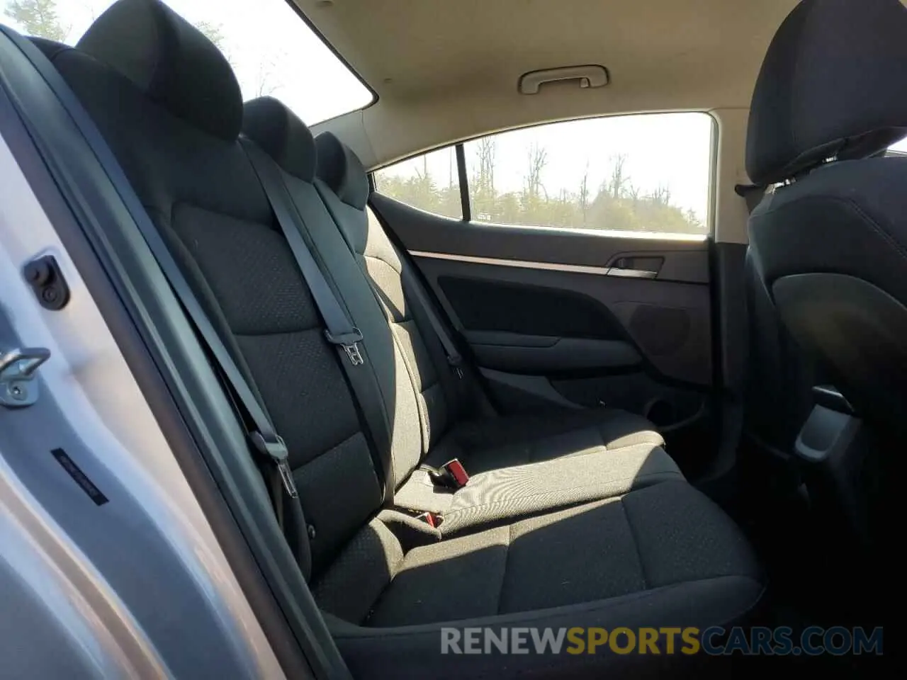 10 fotografías del automóvil dañado 5NPD84LF0LH586403 HYUNDAI ELANTRA 2020