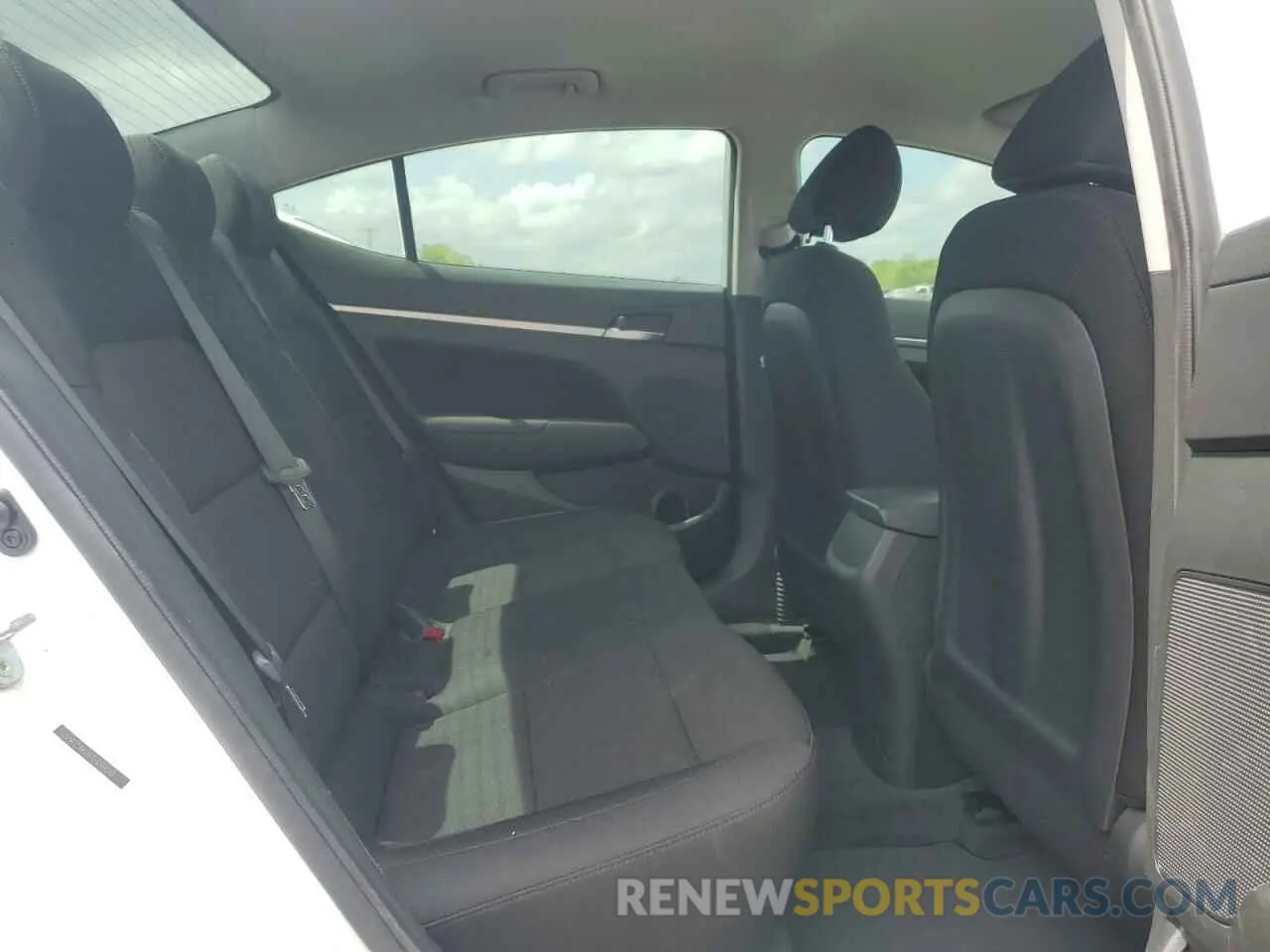 10 fotografías del automóvil dañado 5NPD84LF0LH601045 HYUNDAI ELANTRA 2020