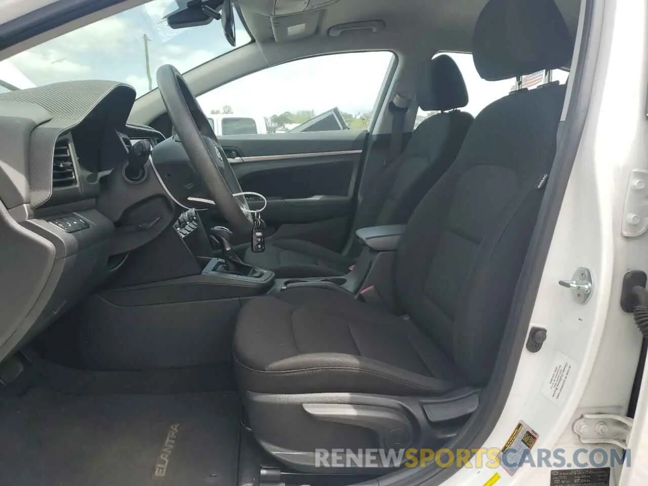 7 fotografías del automóvil dañado 5NPD84LF0LH601045 HYUNDAI ELANTRA 2020
