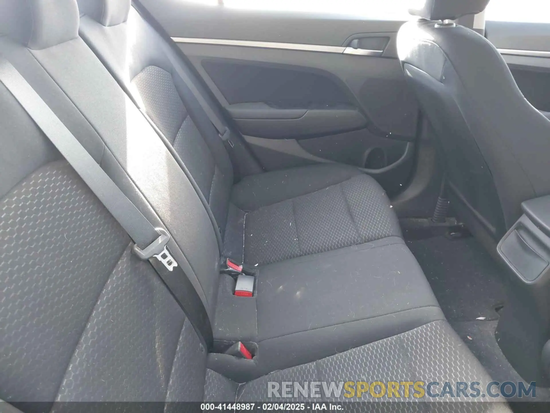 8 fotografías del automóvil dañado 5NPD84LF0LH627239 HYUNDAI ELANTRA 2020