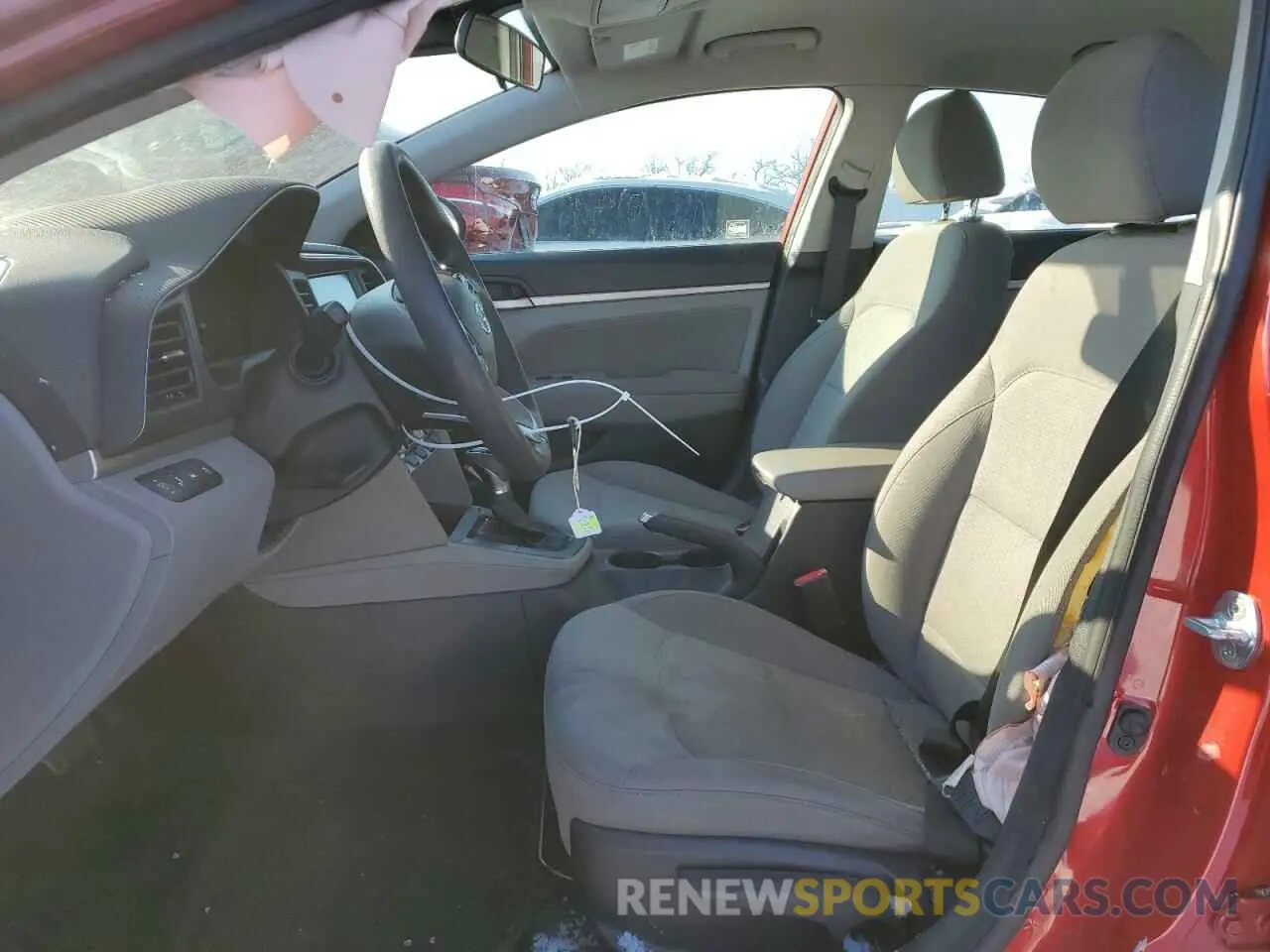 7 fotografías del automóvil dañado 5NPD84LF1LH523942 HYUNDAI ELANTRA 2020