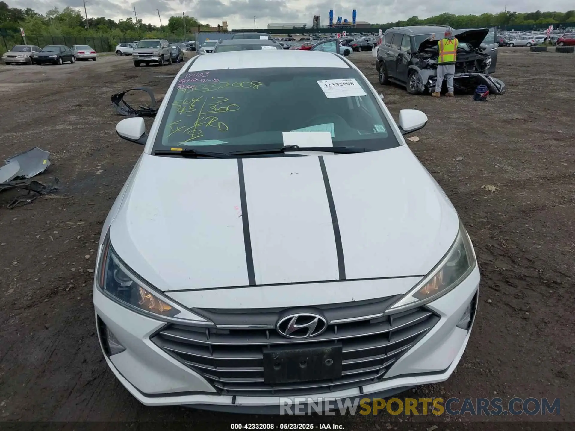 12 fotografías del automóvil dañado 5NPD84LF1LH527750 HYUNDAI ELANTRA 2020