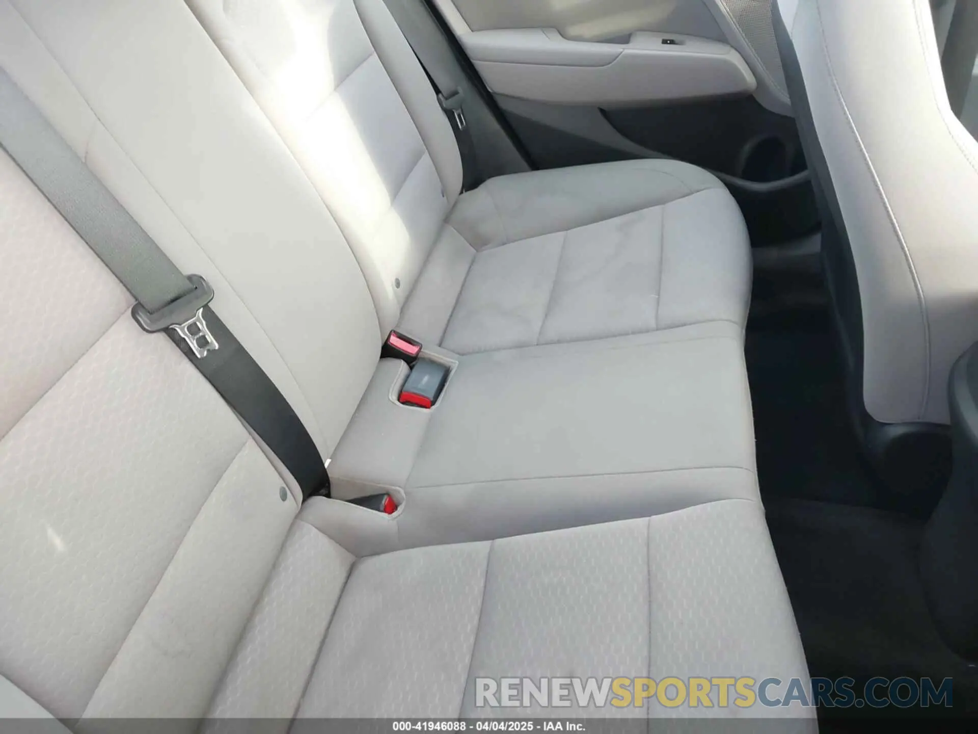 8 fotografías del automóvil dañado 5NPD84LF1LH544970 HYUNDAI ELANTRA 2020