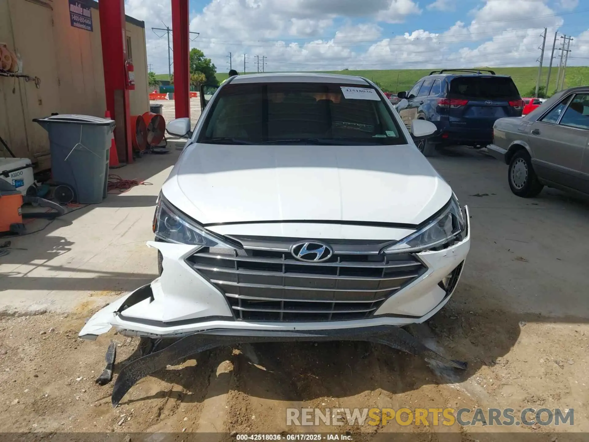 11 fotografías del automóvil dañado 5NPD84LF1LH554236 HYUNDAI ELANTRA 2020