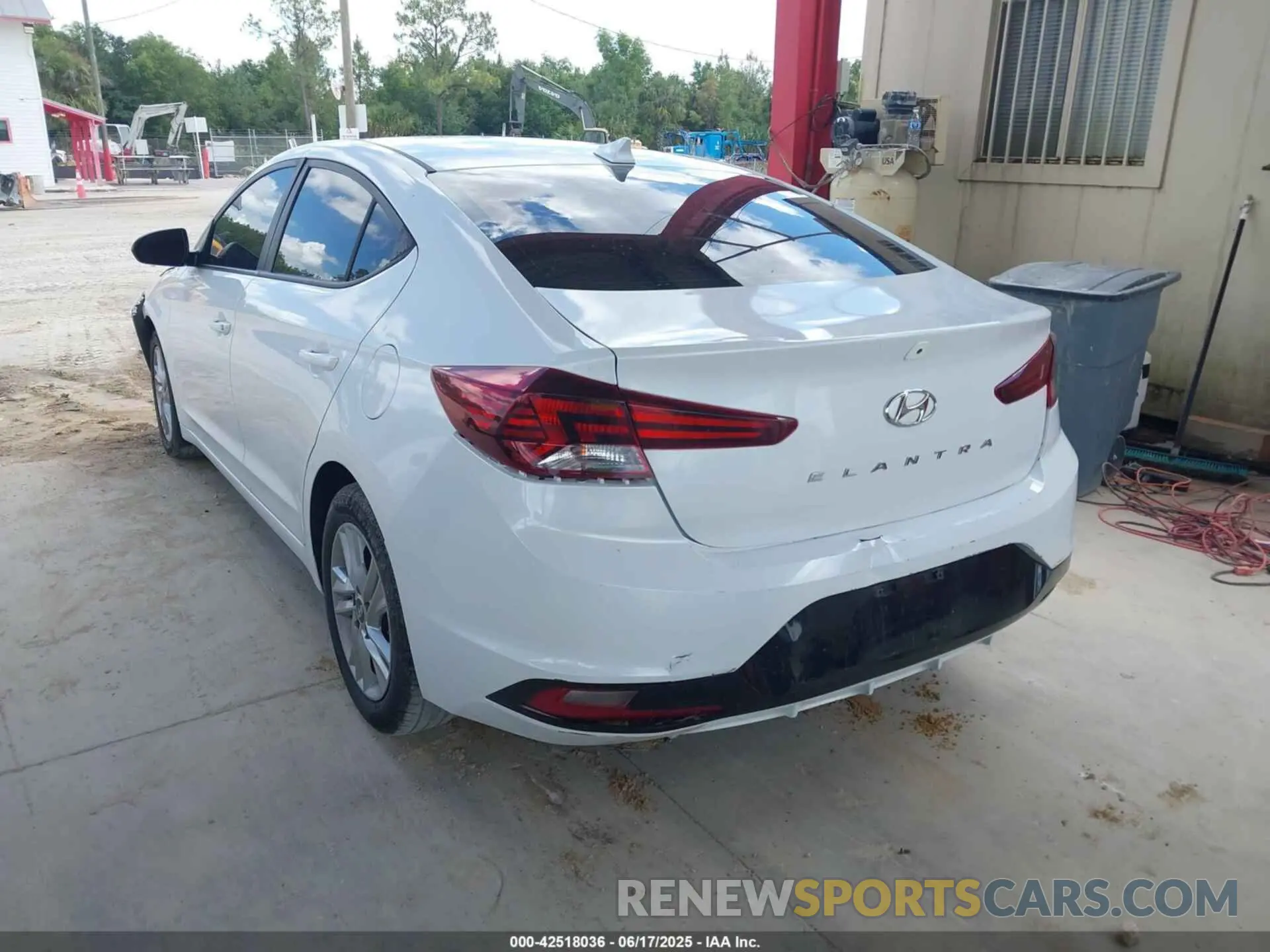 3 fotografías del automóvil dañado 5NPD84LF1LH554236 HYUNDAI ELANTRA 2020