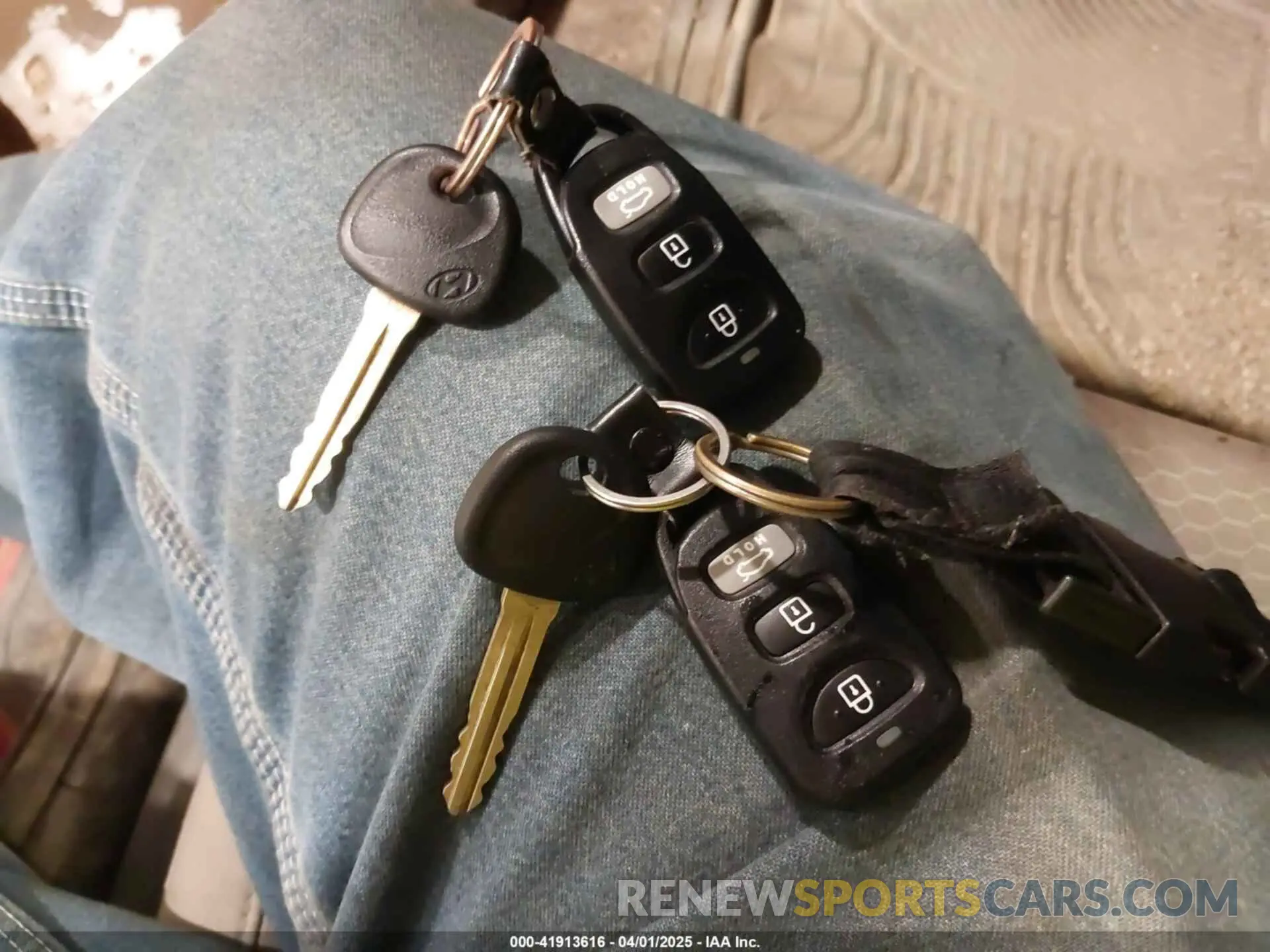 11 fotografías del automóvil dañado 5NPD84LF1LH571313 HYUNDAI ELANTRA 2020