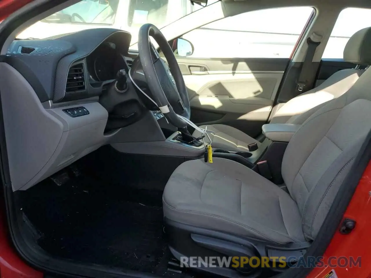 7 fotografías del automóvil dañado 5NPD84LF1LH576916 HYUNDAI ELANTRA 2020