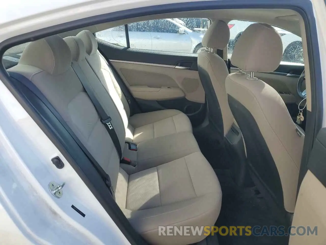 10 fotografías del automóvil dañado 5NPD84LF1LH585017 HYUNDAI ELANTRA 2020