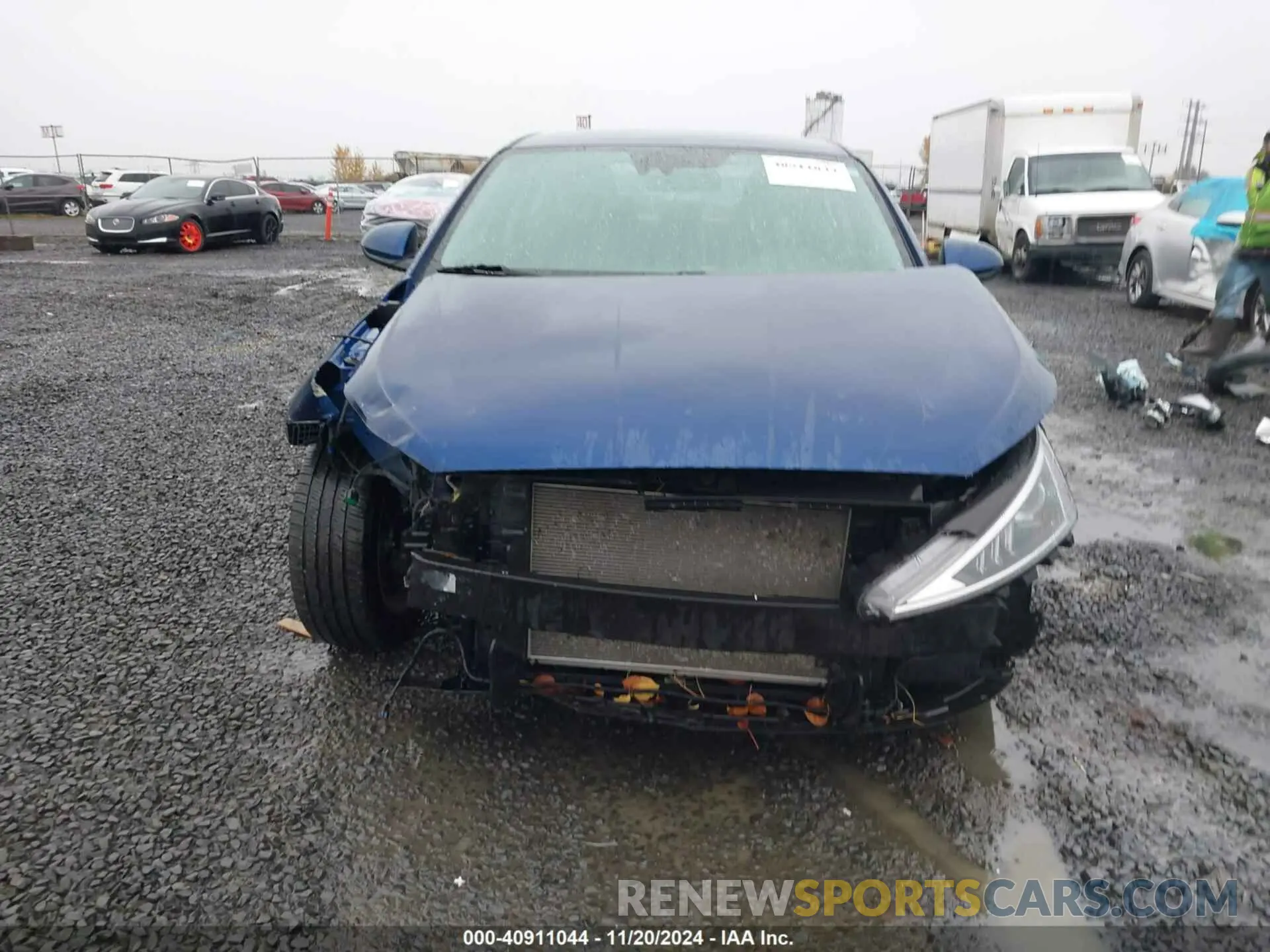 13 fotografías del automóvil dañado 5NPD84LF1LH588306 HYUNDAI ELANTRA 2020