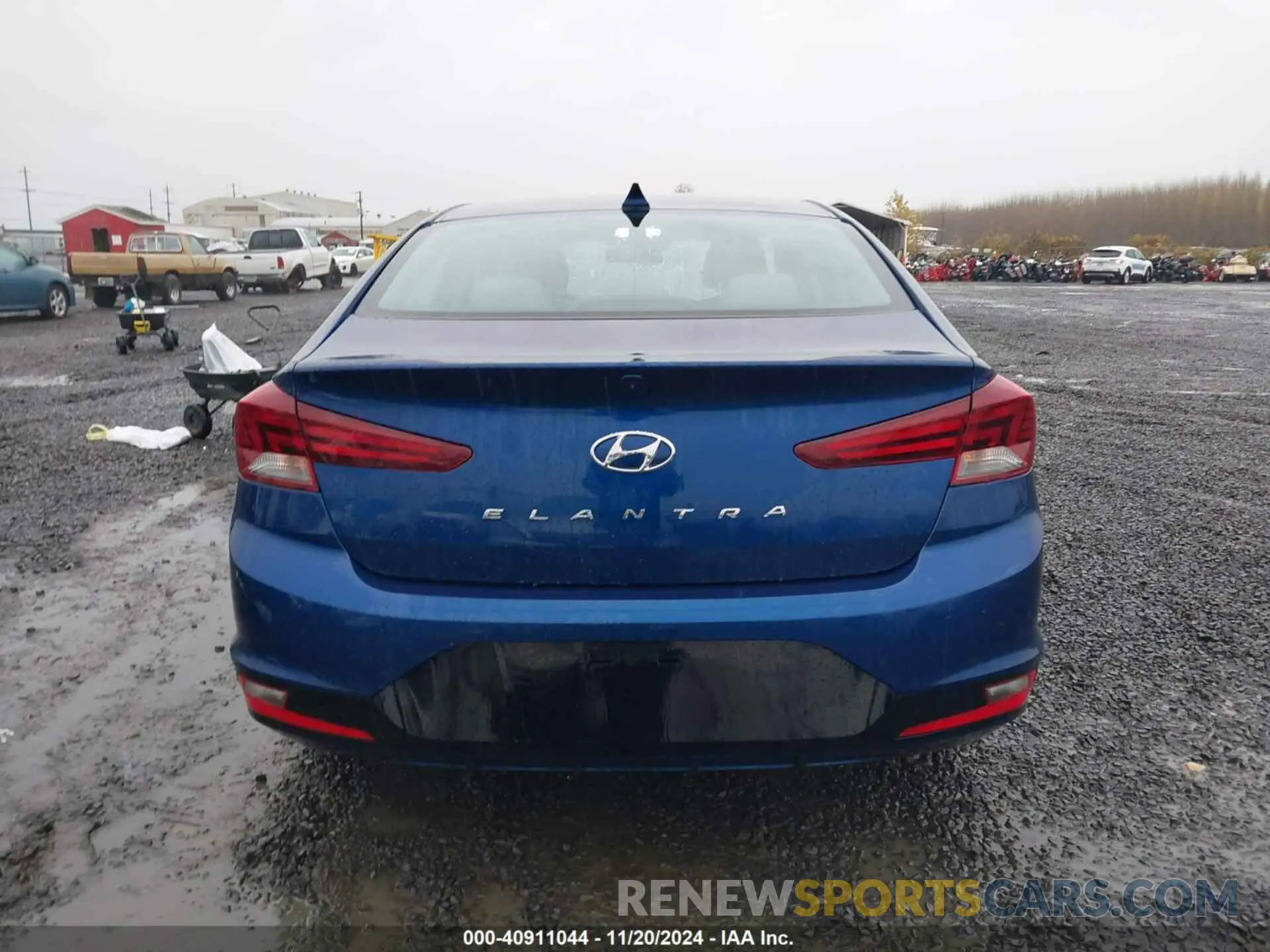 17 fotografías del automóvil dañado 5NPD84LF1LH588306 HYUNDAI ELANTRA 2020