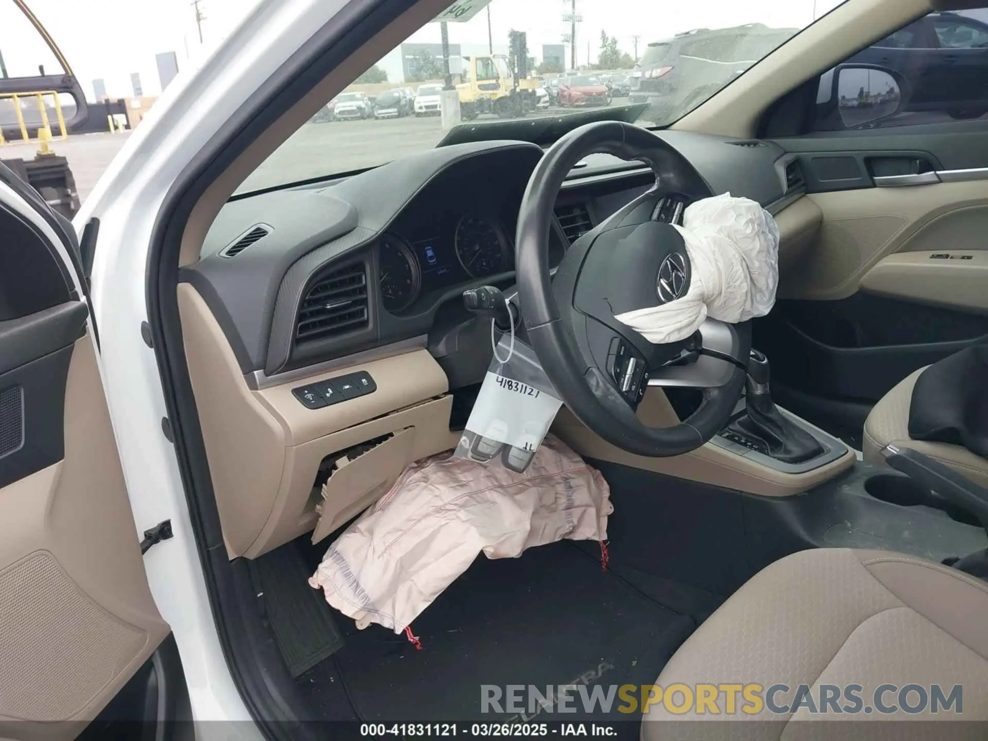 17 fotografías del automóvil dañado 5NPD84LF1LH603581 HYUNDAI ELANTRA 2020
