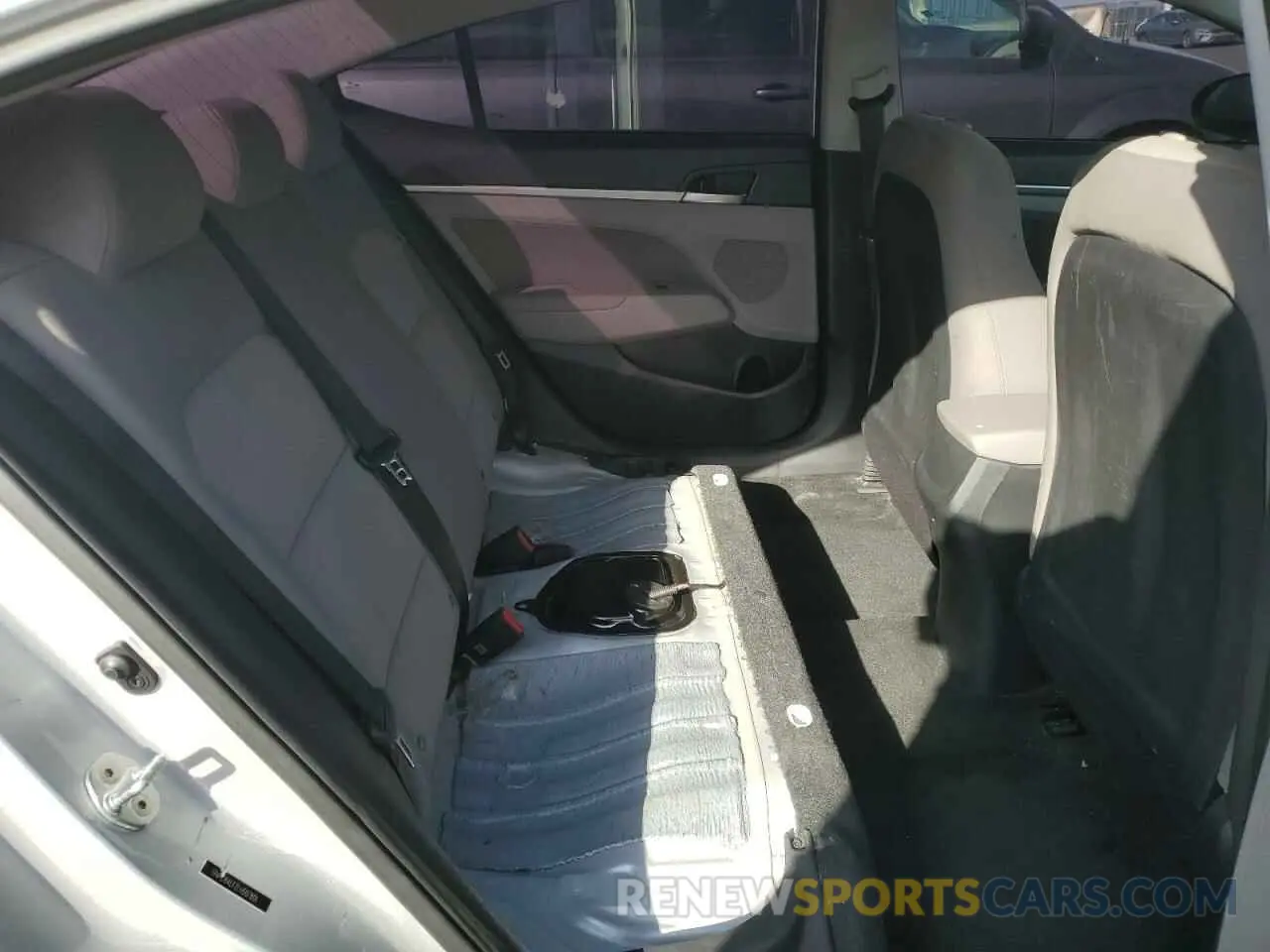 10 fotografías del automóvil dañado 5NPD84LF2LH507801 HYUNDAI ELANTRA 2020