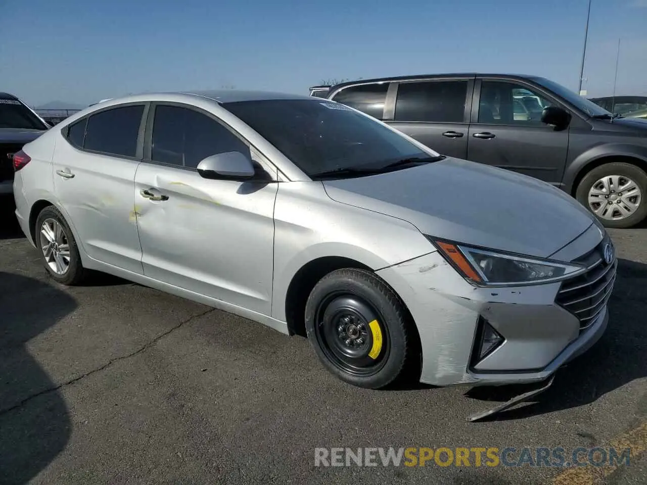 4 fotografías del automóvil dañado 5NPD84LF2LH507801 HYUNDAI ELANTRA 2020