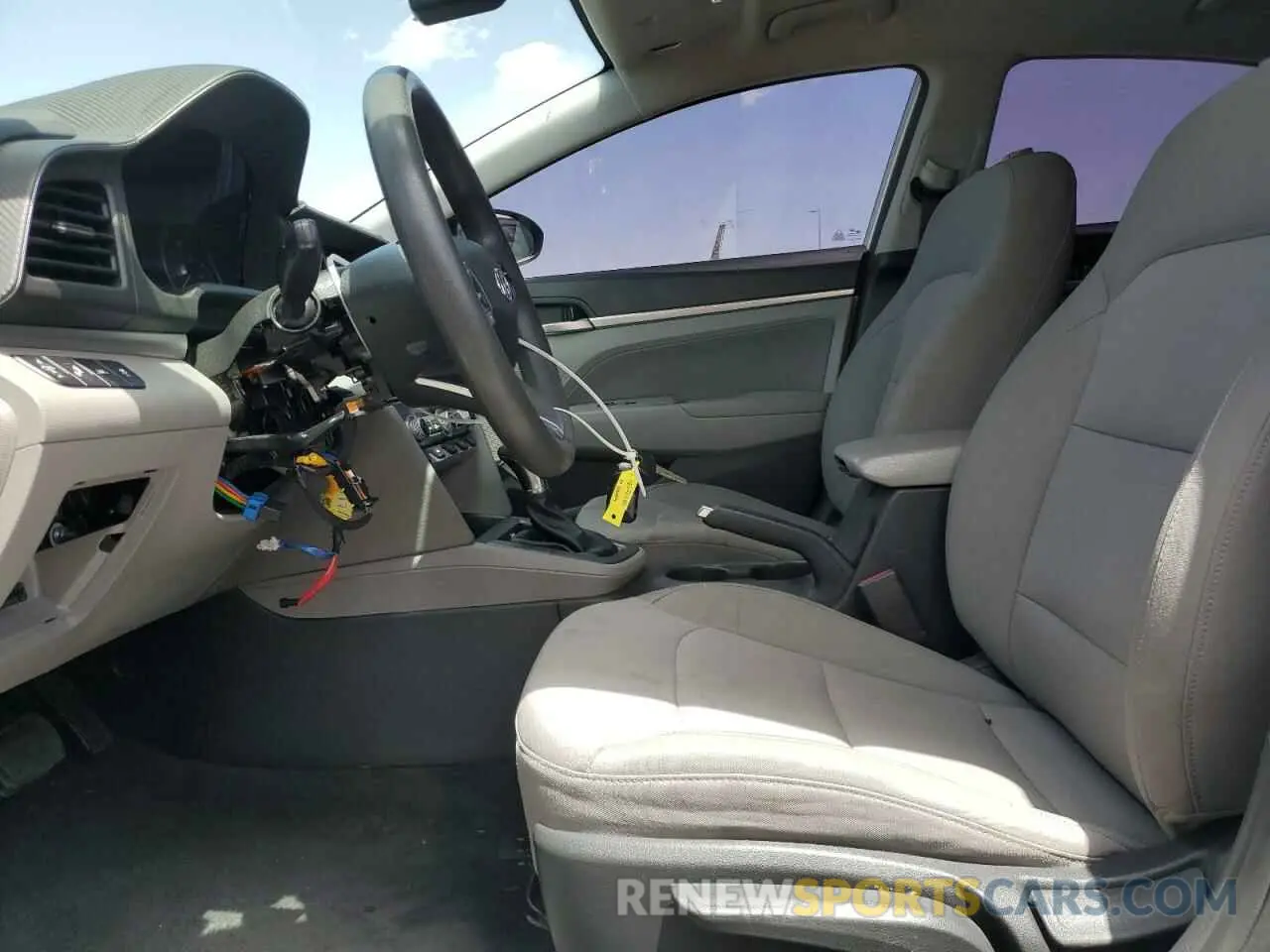 7 fotografías del automóvil dañado 5NPD84LF2LH507801 HYUNDAI ELANTRA 2020