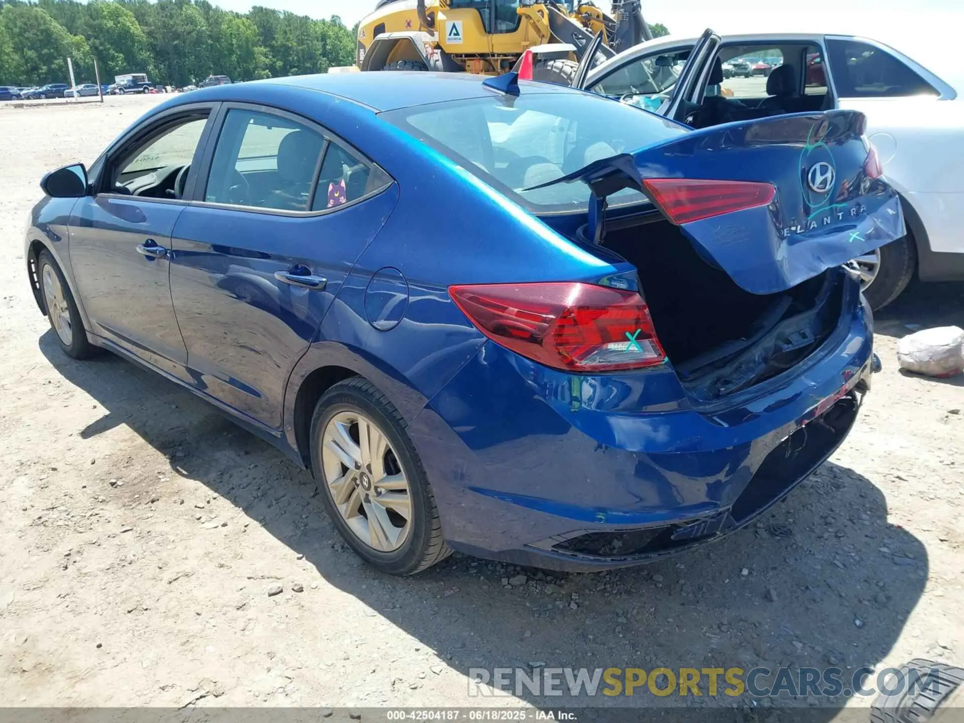 3 fotografías del automóvil dañado 5NPD84LF2LH511881 HYUNDAI ELANTRA 2020