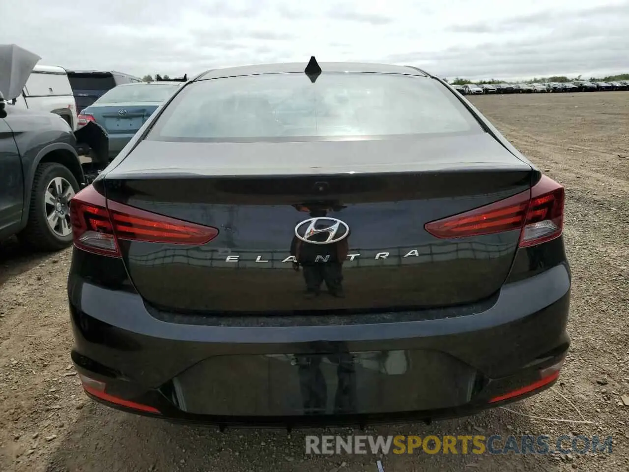 6 fotografías del automóvil dañado 5NPD84LF2LH546839 HYUNDAI ELANTRA 2020
