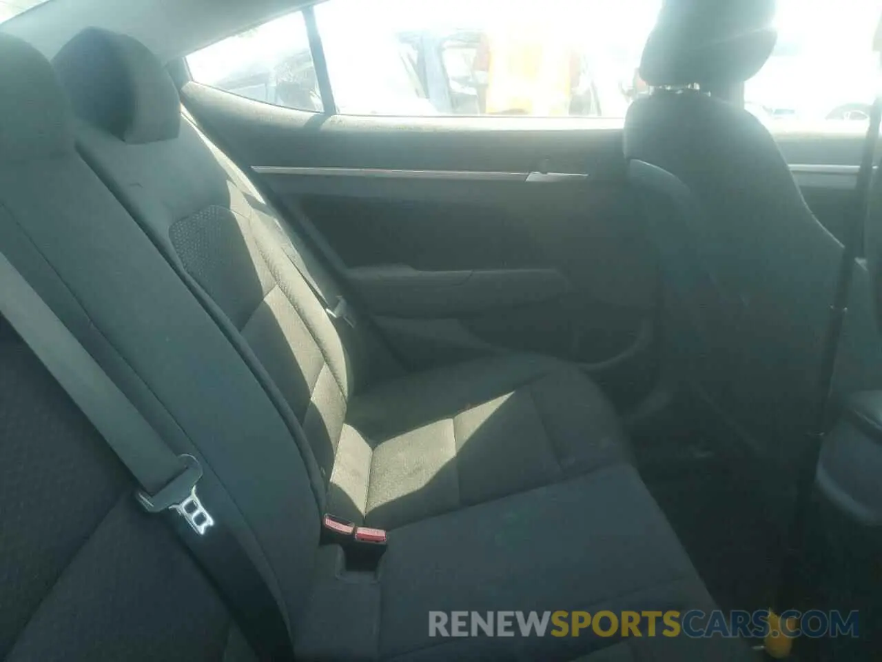 10 fotografías del automóvil dañado 5NPD84LF2LH548509 HYUNDAI ELANTRA 2020