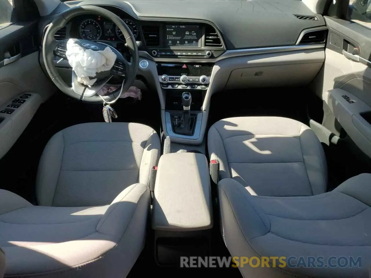 8 fotografías del automóvil dañado 5NPD84LF2LH613228 HYUNDAI ELANTRA 2020