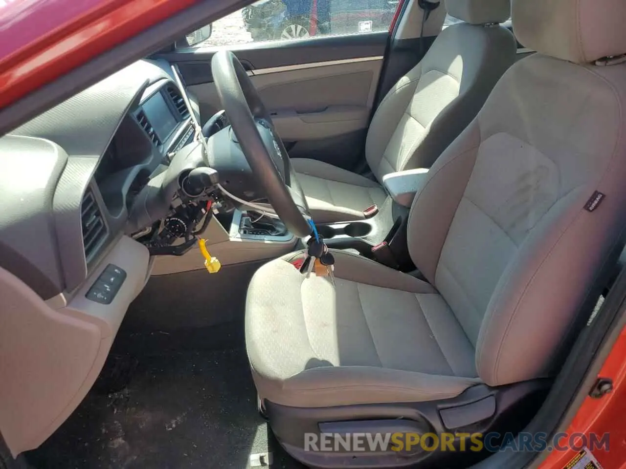 7 fotografías del automóvil dañado 5NPD84LF3LH535221 HYUNDAI ELANTRA 2020