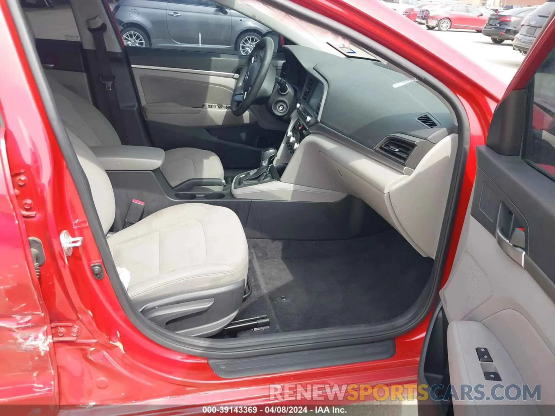 5 fotografías del automóvil dañado 5NPD84LF3LH538376 HYUNDAI ELANTRA 2020