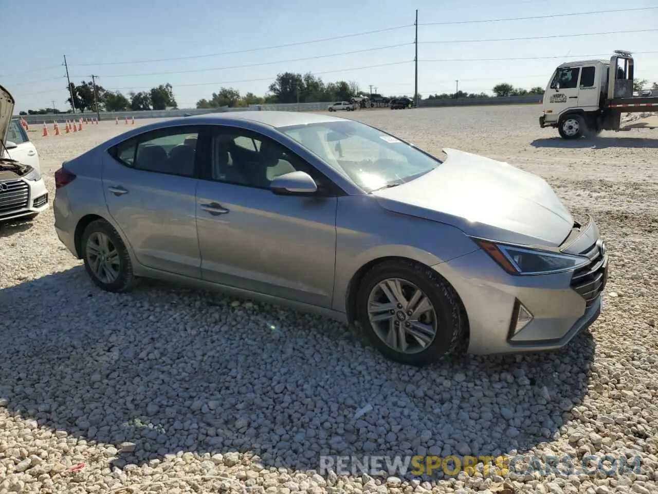 4 fotografías del automóvil dañado 5NPD84LF3LH551791 HYUNDAI ELANTRA 2020