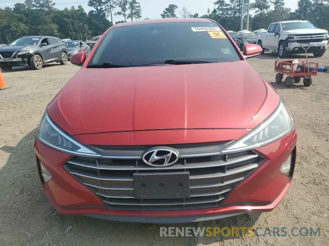 5 fotografías del automóvil dañado 5NPD84LF3LH555372 HYUNDAI ELANTRA 2020