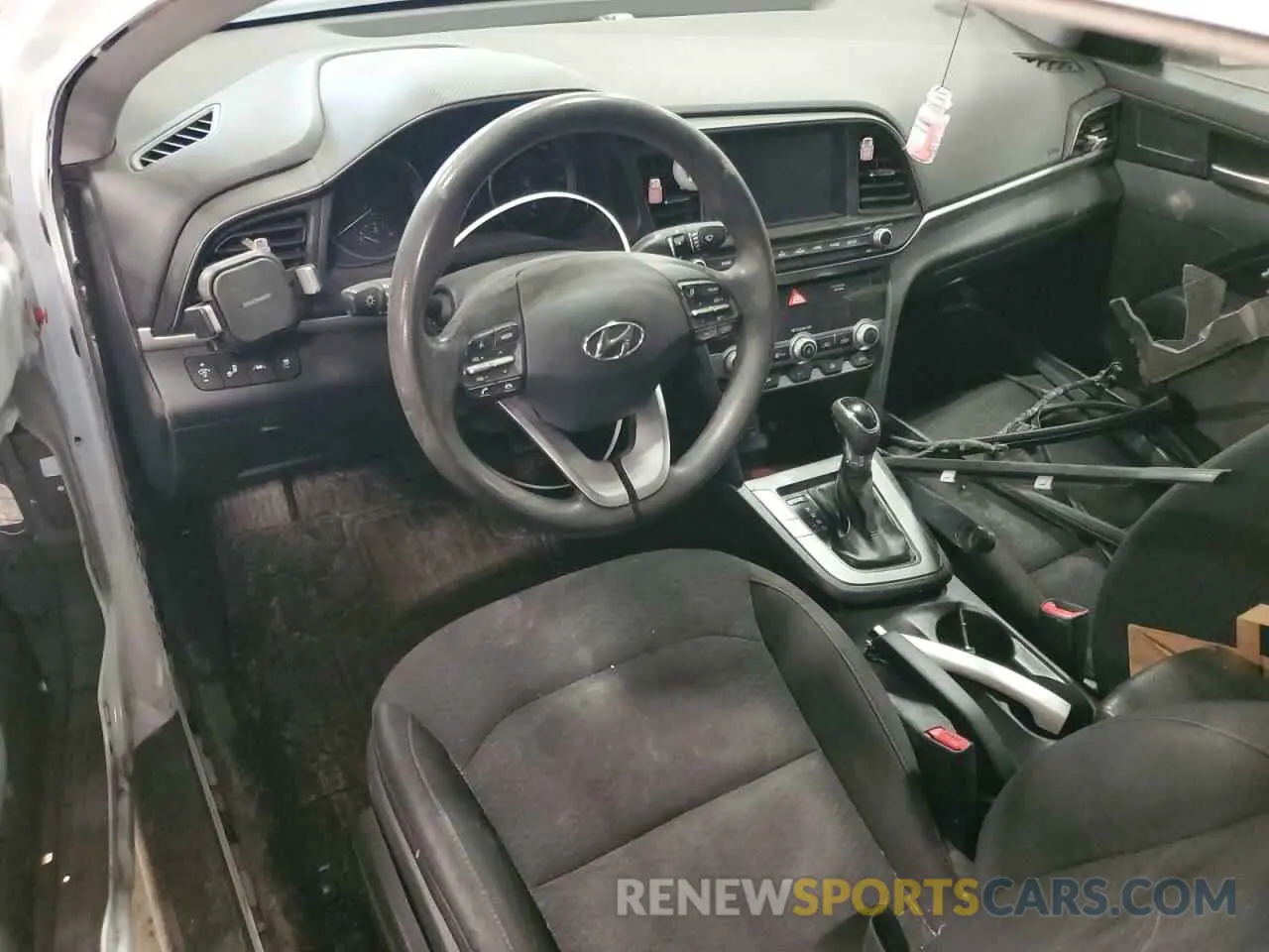 8 fotografías del automóvil dañado 5NPD84LF3LH568963 HYUNDAI ELANTRA 2020