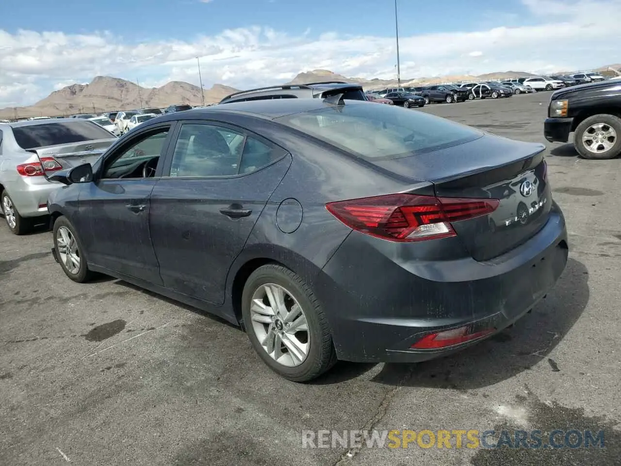 2 fotografías del automóvil dañado 5NPD84LF3LH579297 HYUNDAI ELANTRA 2020