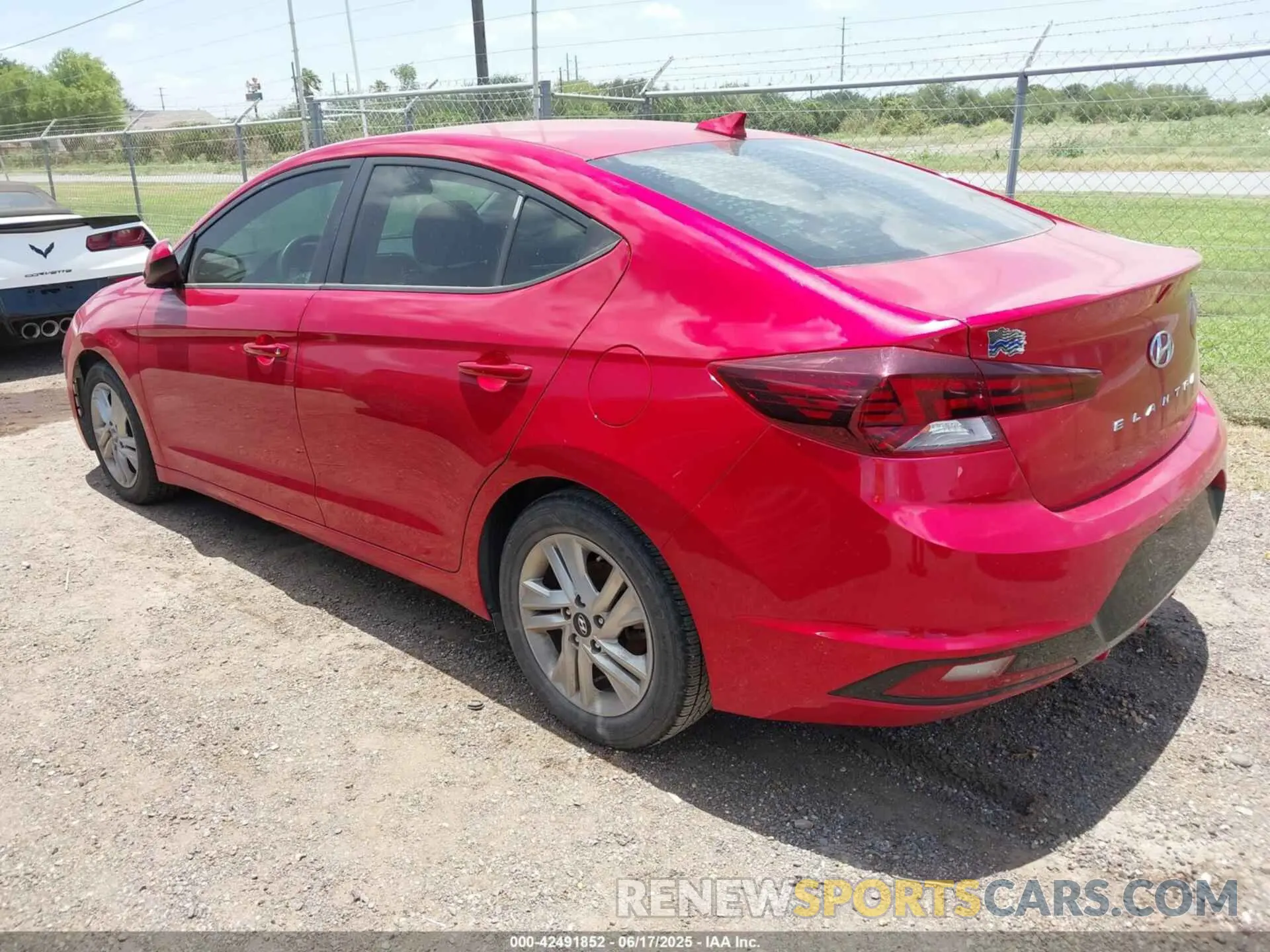 3 fotografías del automóvil dañado 5NPD84LF3LH587805 HYUNDAI ELANTRA 2020