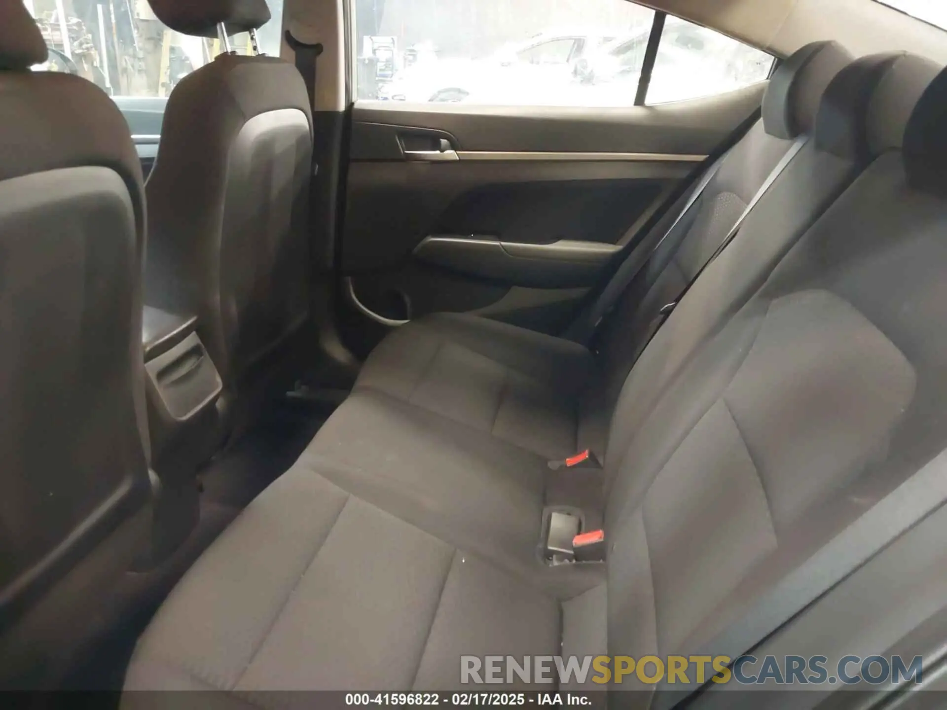 8 fotografías del automóvil dañado 5NPD84LF3LH600987 HYUNDAI ELANTRA 2020