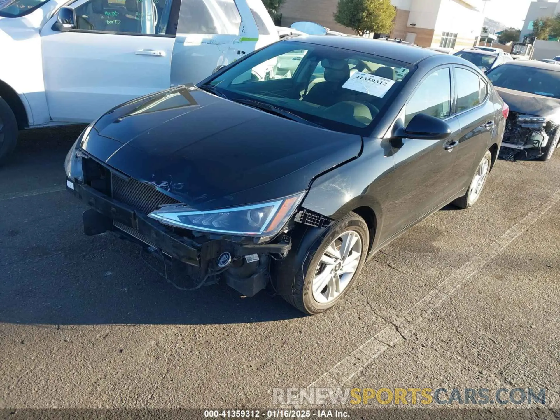 2 fotografías del automóvil dañado 5NPD84LF3LH606286 HYUNDAI ELANTRA 2020