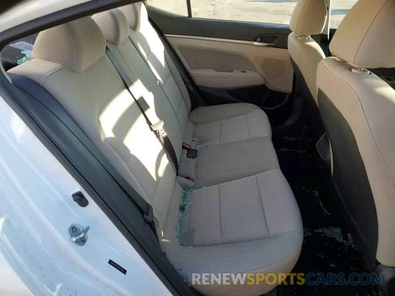 10 fotografías del automóvil dañado 5NPD84LF3LH612296 HYUNDAI ELANTRA 2020