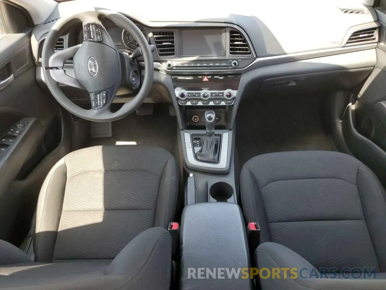 8 fotografías del automóvil dañado 5NPD84LF3LH621564 HYUNDAI ELANTRA 2020