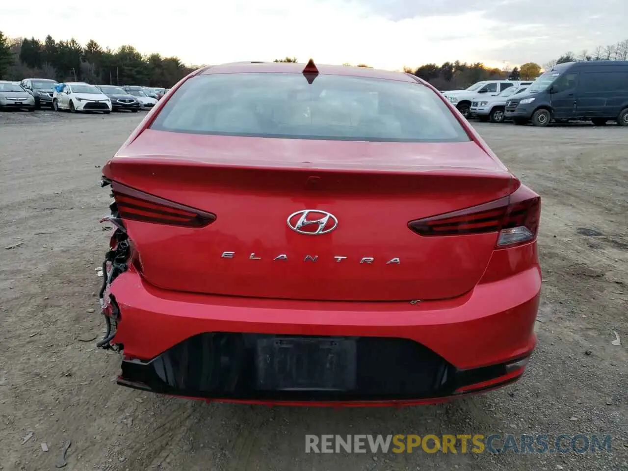 6 fotografías del automóvil dañado 5NPD84LF3LH629888 HYUNDAI ELANTRA 2020