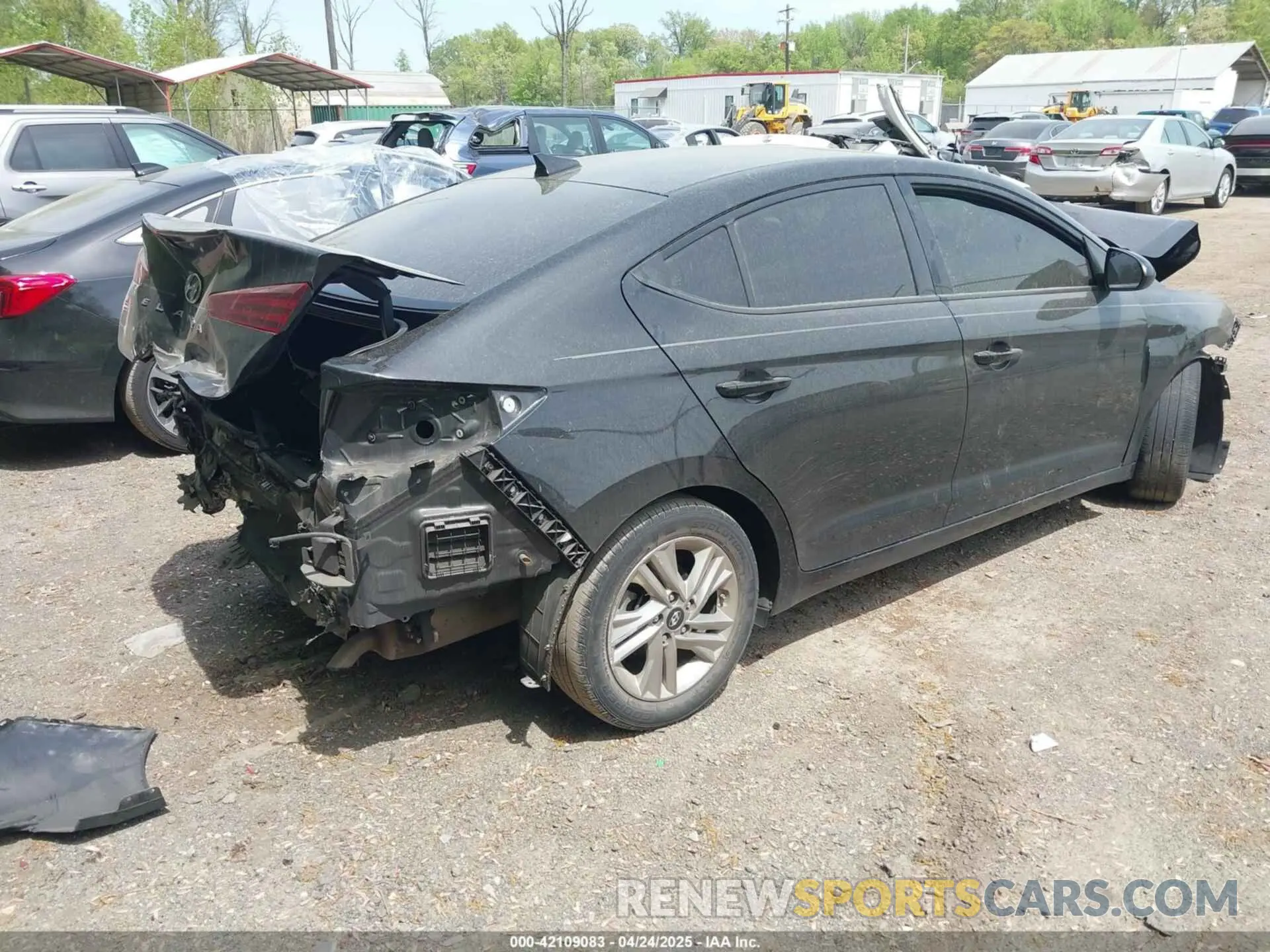 4 fotografías del automóvil dañado 5NPD84LF4LH500204 HYUNDAI ELANTRA 2020