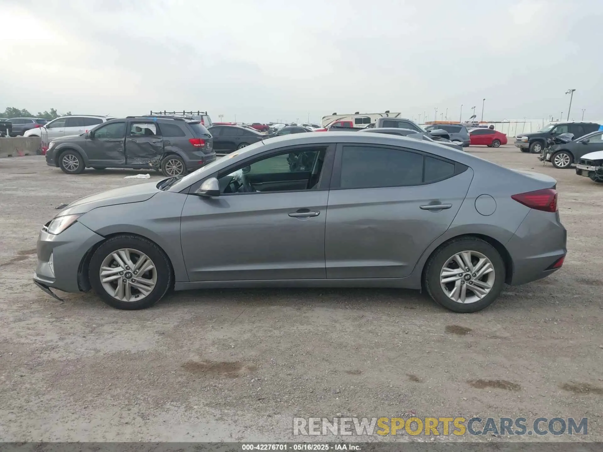 14 fotografías del automóvil dañado 5NPD84LF4LH506939 HYUNDAI ELANTRA 2020