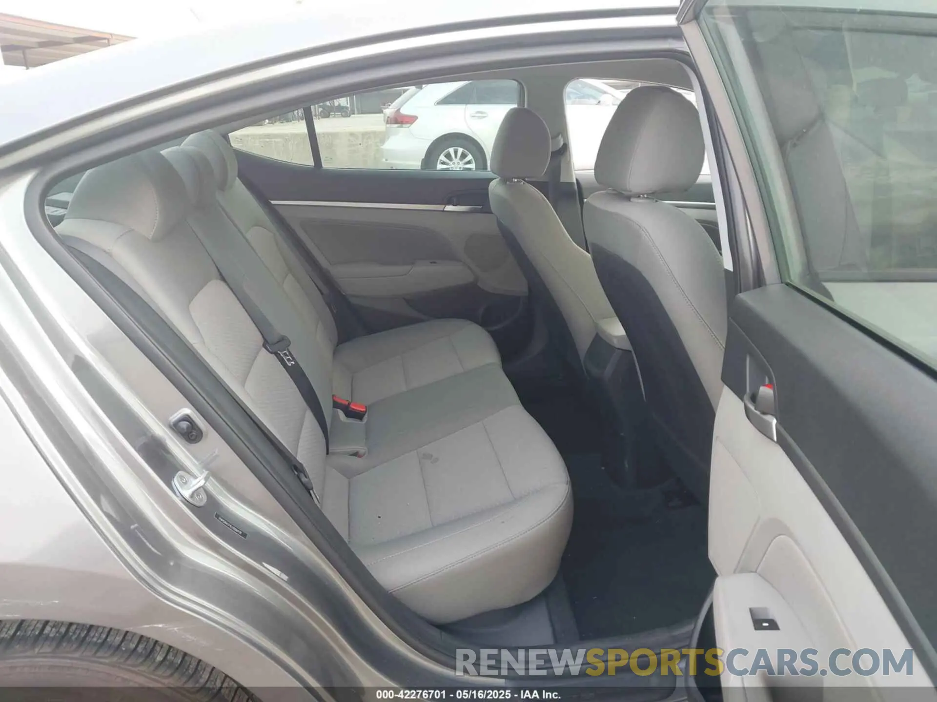 8 fotografías del automóvil dañado 5NPD84LF4LH506939 HYUNDAI ELANTRA 2020