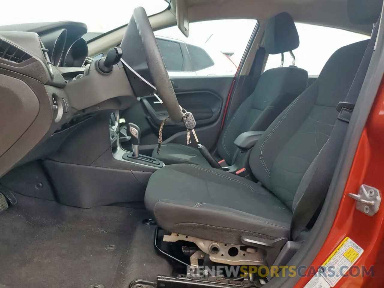 7 fotografías del automóvil dañado 5NPD84LF4LH512806 HYUNDAI ELANTRA 2020