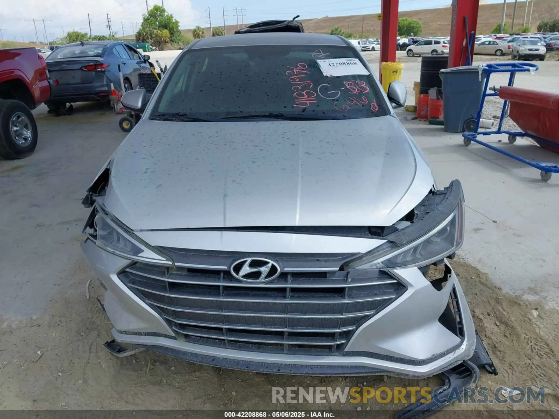 12 fotografías del automóvil dañado 5NPD84LF4LH521313 HYUNDAI ELANTRA 2020