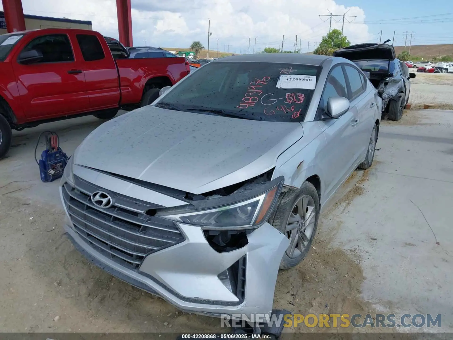 2 fotografías del automóvil dañado 5NPD84LF4LH521313 HYUNDAI ELANTRA 2020