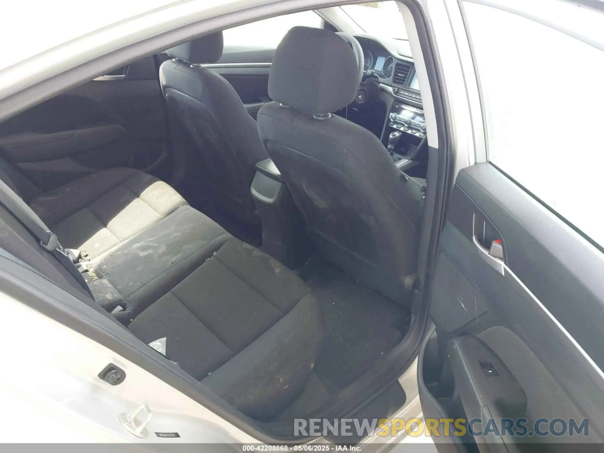 8 fotografías del automóvil dañado 5NPD84LF4LH521313 HYUNDAI ELANTRA 2020