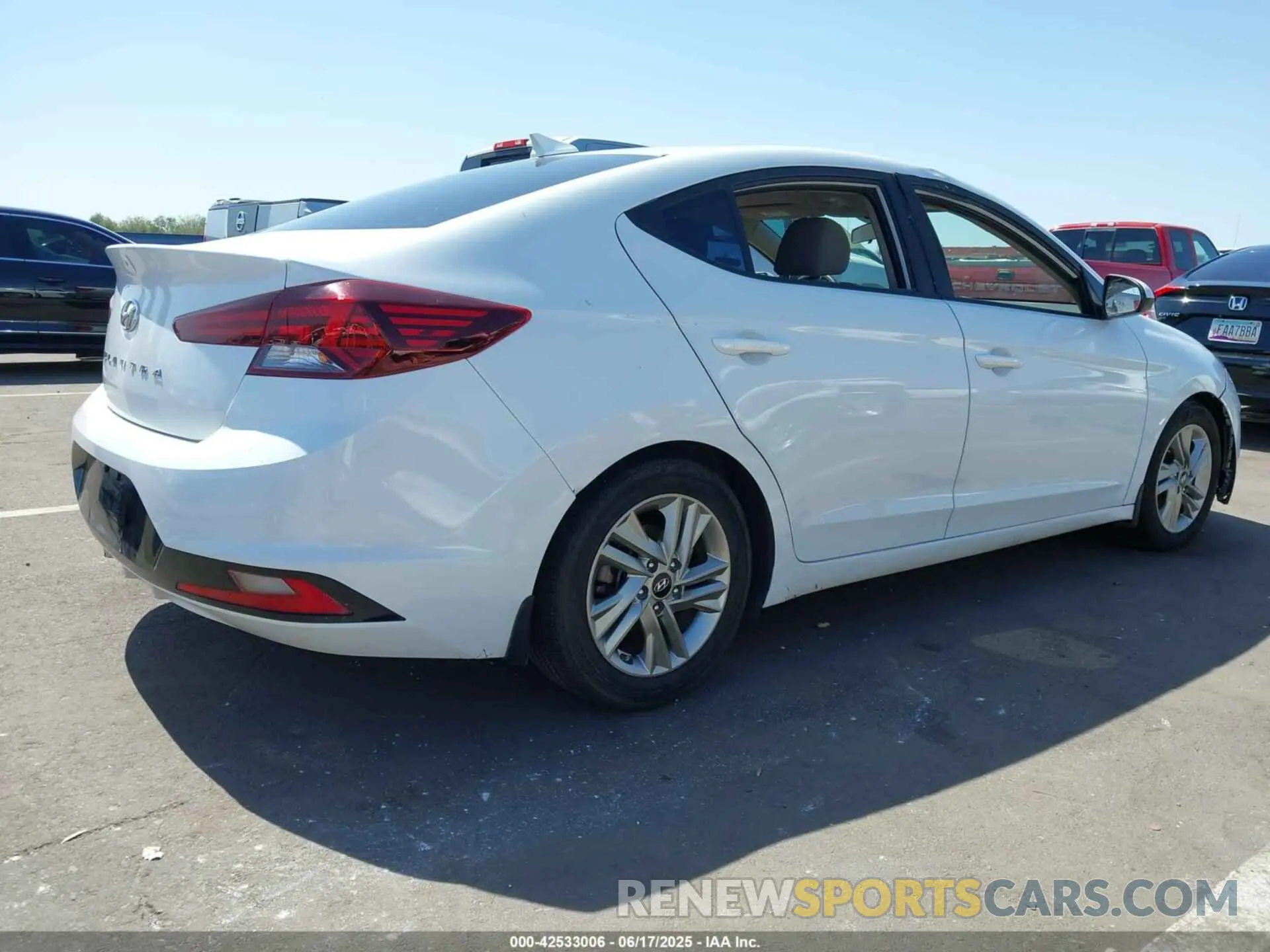 4 fotografías del automóvil dañado 5NPD84LF4LH523594 HYUNDAI ELANTRA 2020