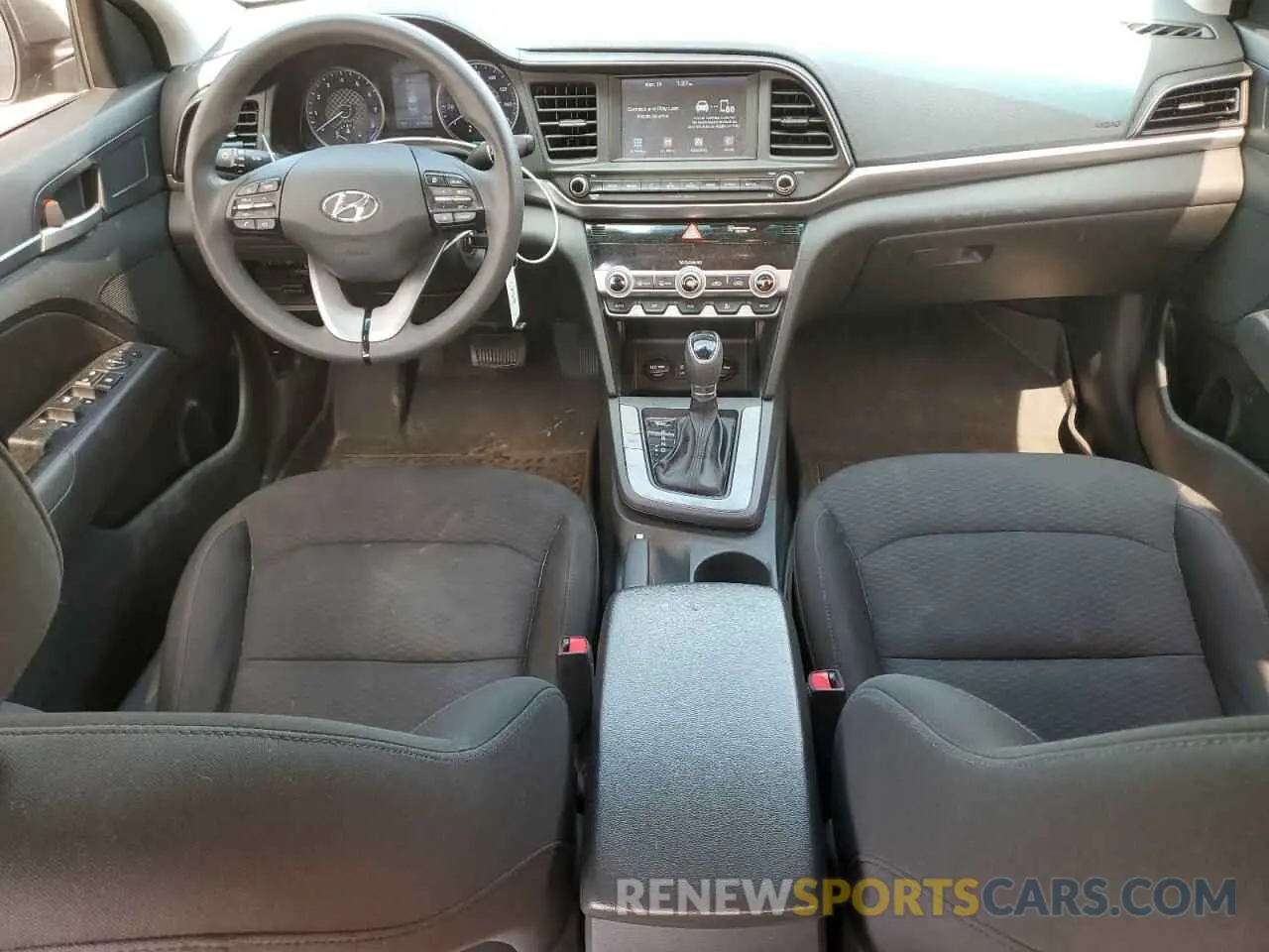 8 fotografías del automóvil dañado 5NPD84LF4LH528200 HYUNDAI ELANTRA 2020