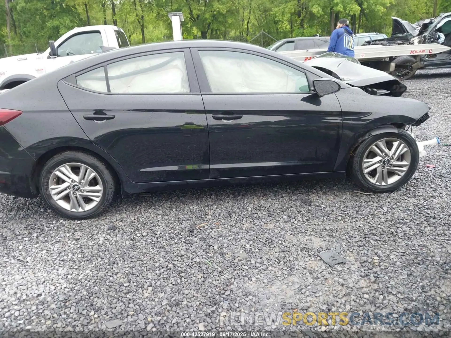13 fotografías del automóvil dañado 5NPD84LF4LH532246 HYUNDAI ELANTRA 2020