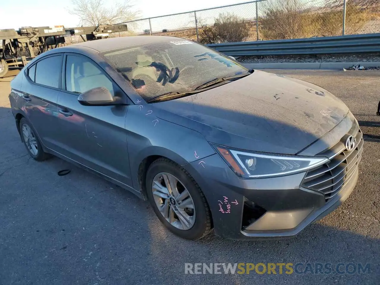 4 fotografías del automóvil dañado 5NPD84LF4LH534739 HYUNDAI ELANTRA 2020