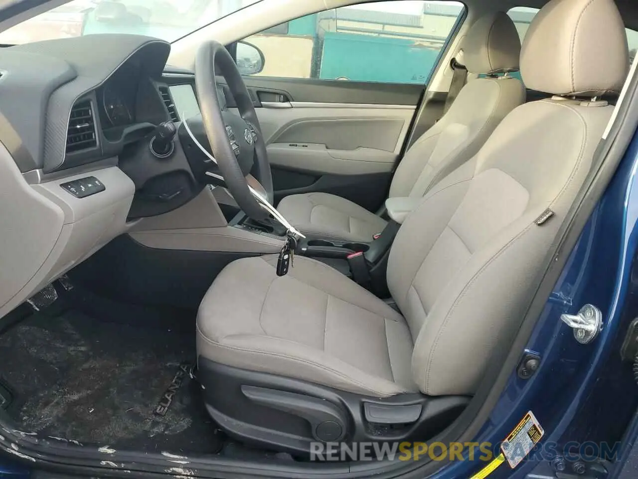 7 fotografías del automóvil dañado 5NPD84LF4LH563920 HYUNDAI ELANTRA 2020