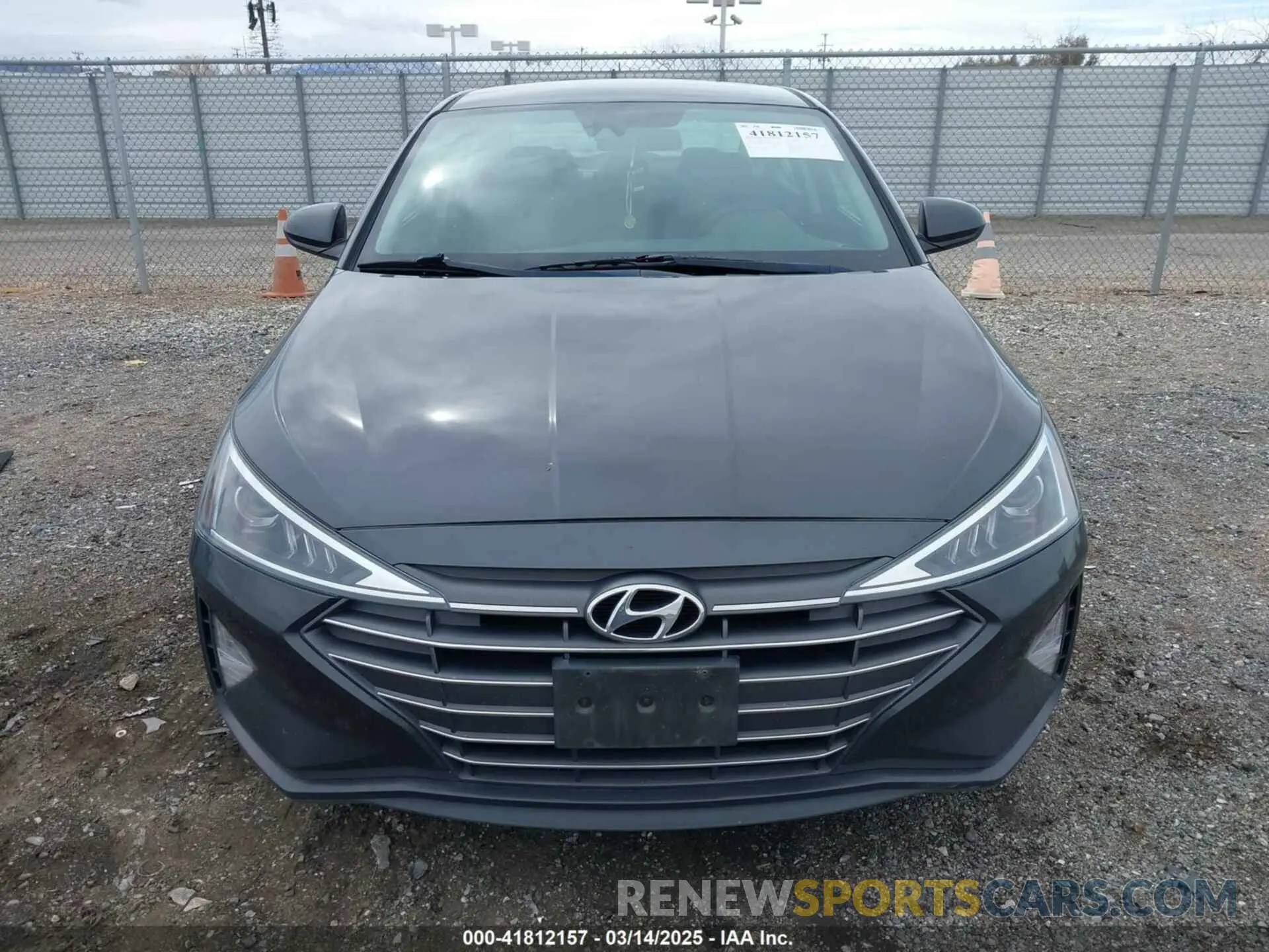 12 fotografías del automóvil dañado 5NPD84LF4LH571516 HYUNDAI ELANTRA 2020