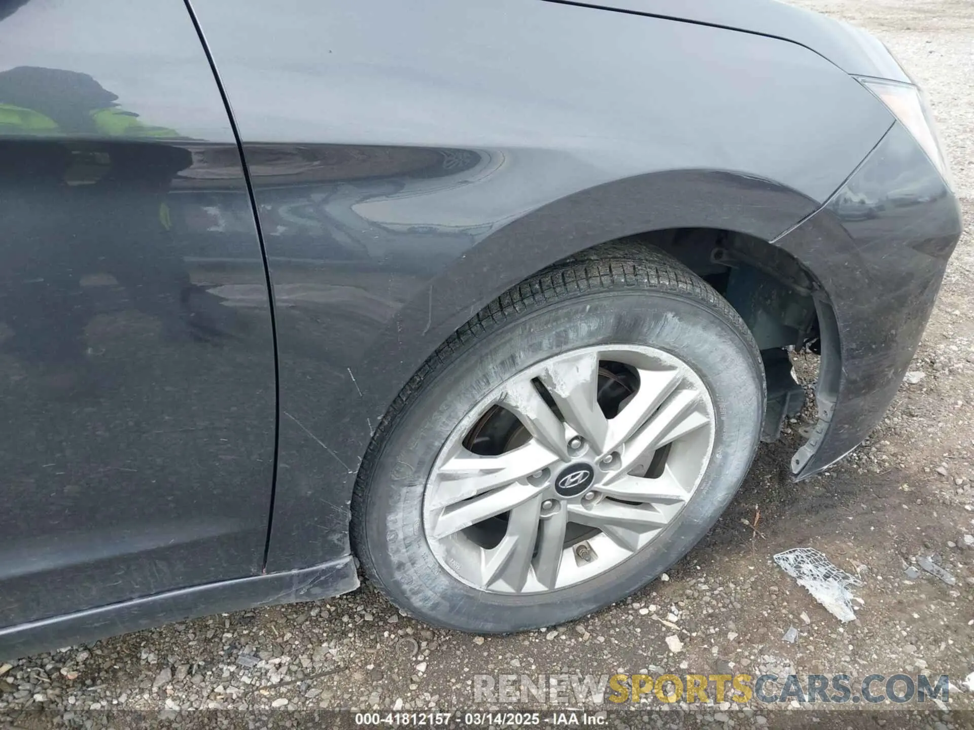 6 fotografías del automóvil dañado 5NPD84LF4LH571516 HYUNDAI ELANTRA 2020