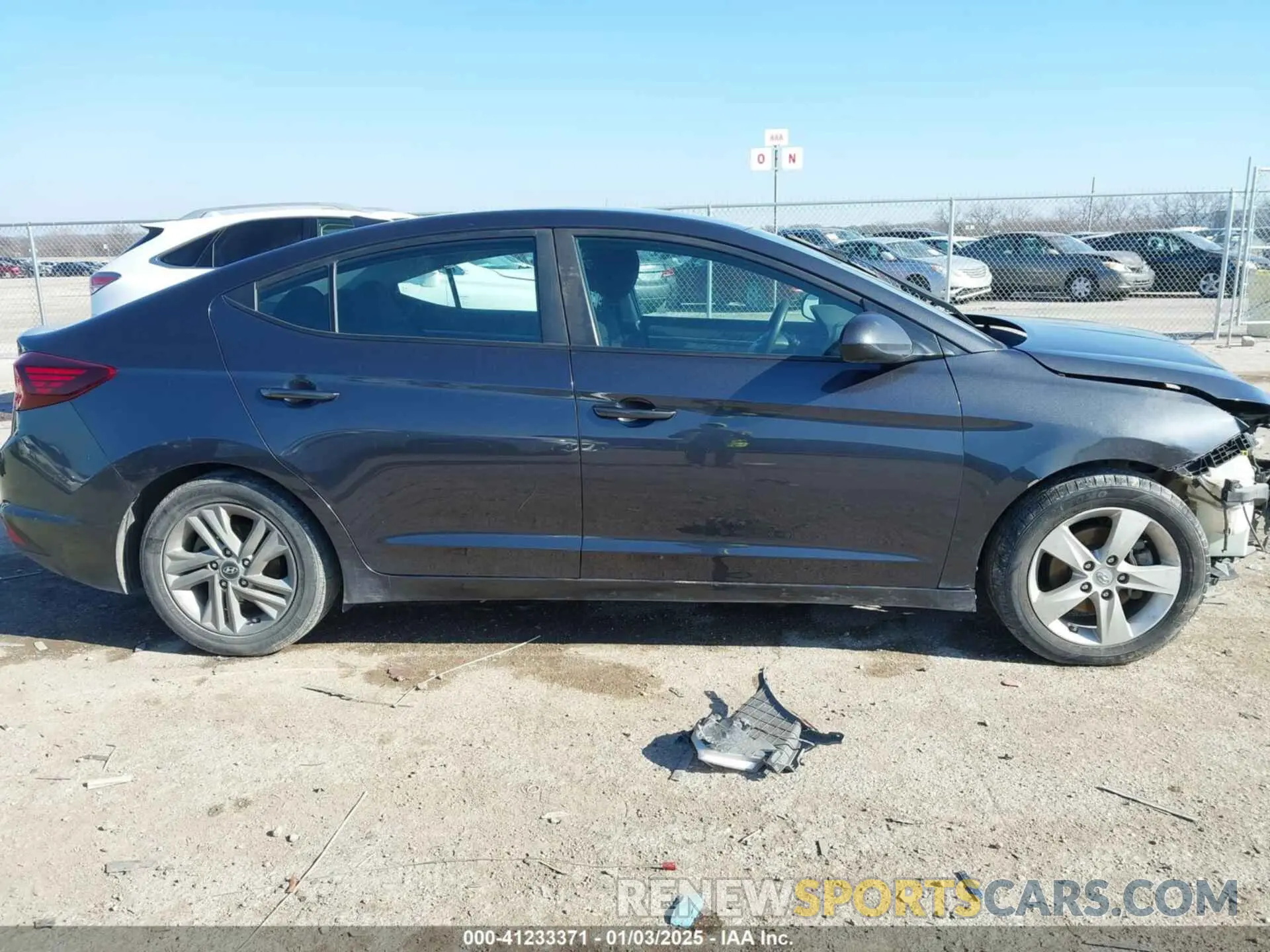 13 fotografías del automóvil dañado 5NPD84LF4LH572908 HYUNDAI ELANTRA 2020