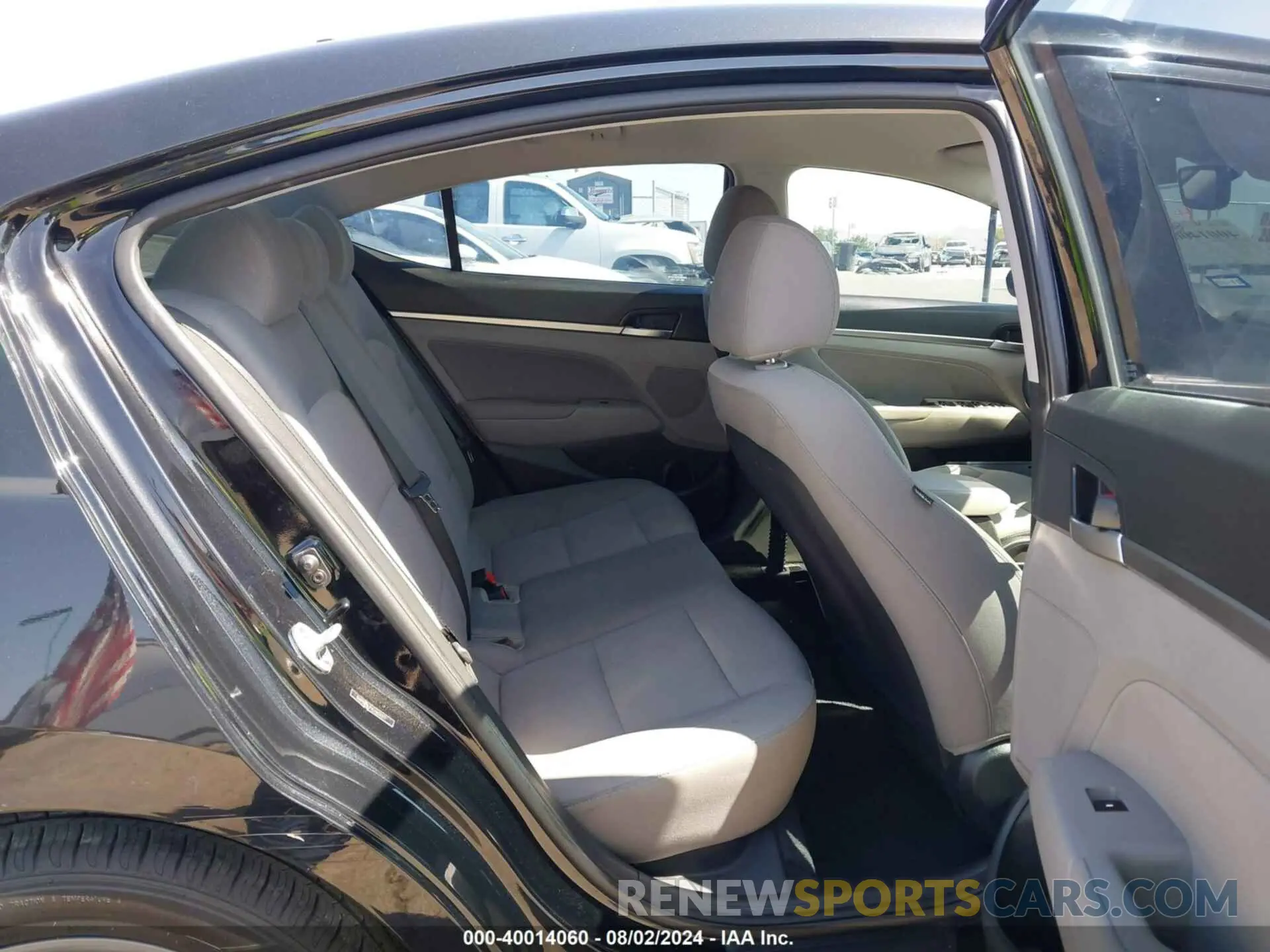 8 fotografías del automóvil dañado 5NPD84LF4LH624277 HYUNDAI ELANTRA 2020